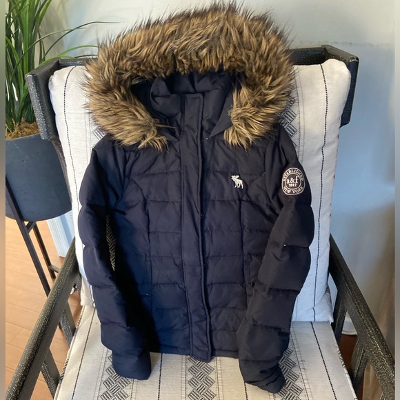Abercrombie kids faux Fur hooded puffer coat - Picture 4 of 8